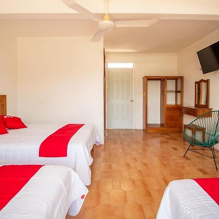 Oyo Hotel Arena Surf, Puerto Escondido Пуэрто-Эскондидо Экстерьер фото
