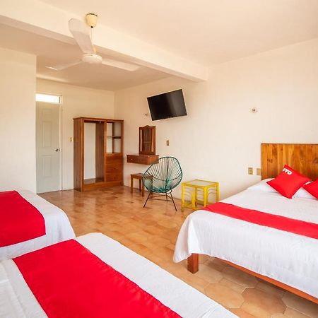Oyo Hotel Arena Surf, Puerto Escondido Пуэрто-Эскондидо Экстерьер фото