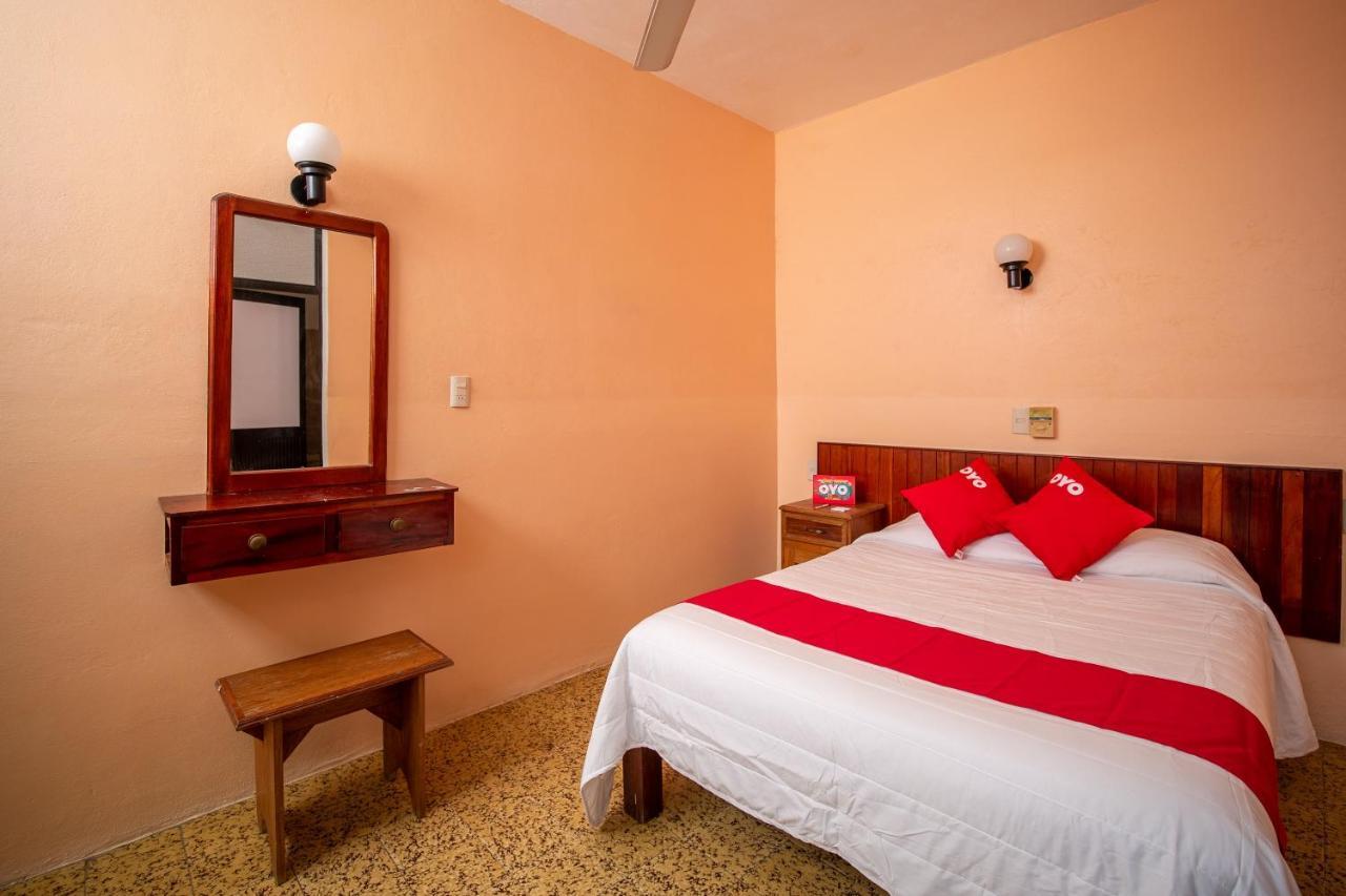 Oyo Hotel Arena Surf, Puerto Escondido Пуэрто-Эскондидо Экстерьер фото