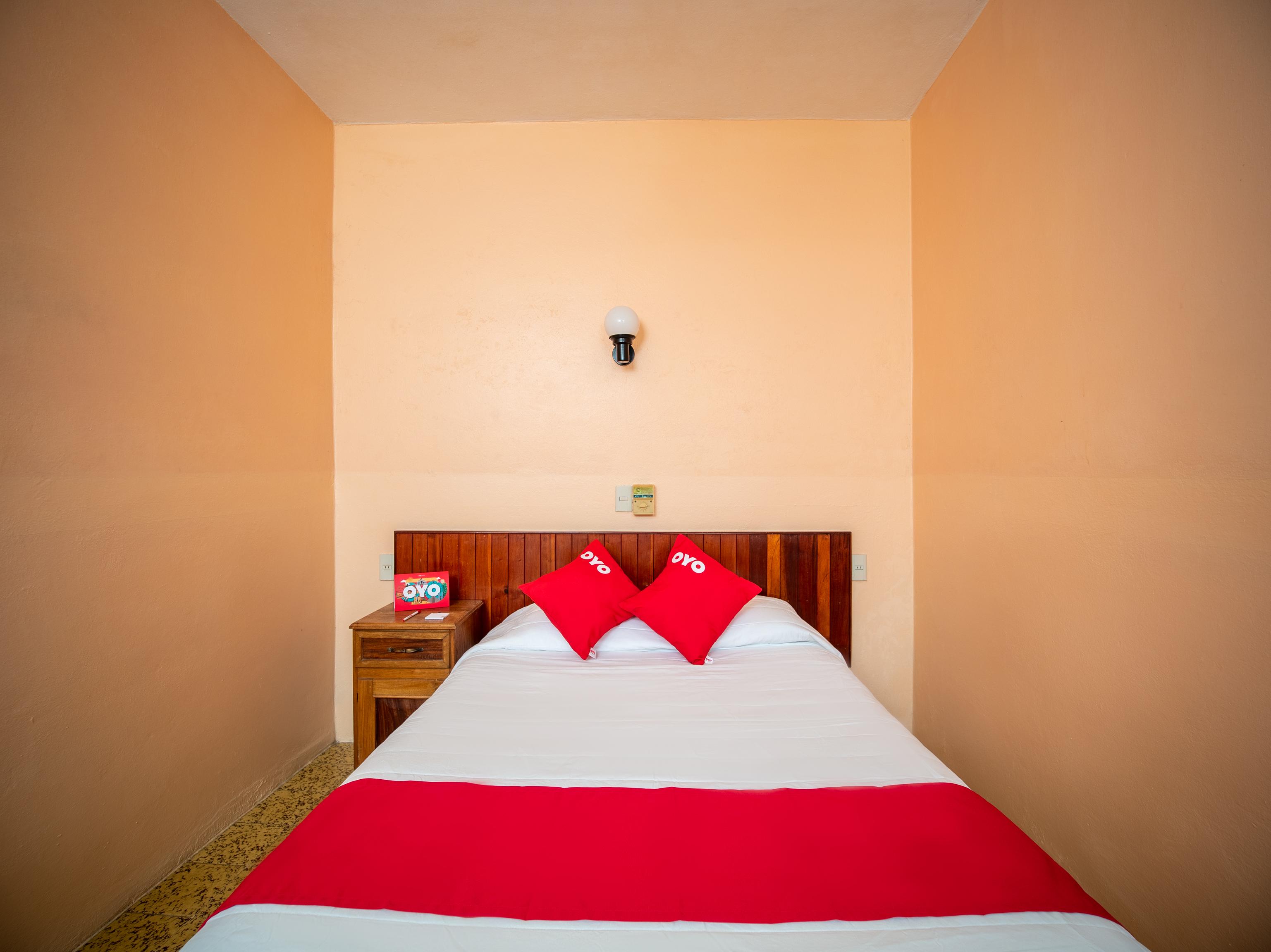 Oyo Hotel Arena Surf, Puerto Escondido Пуэрто-Эскондидо Экстерьер фото