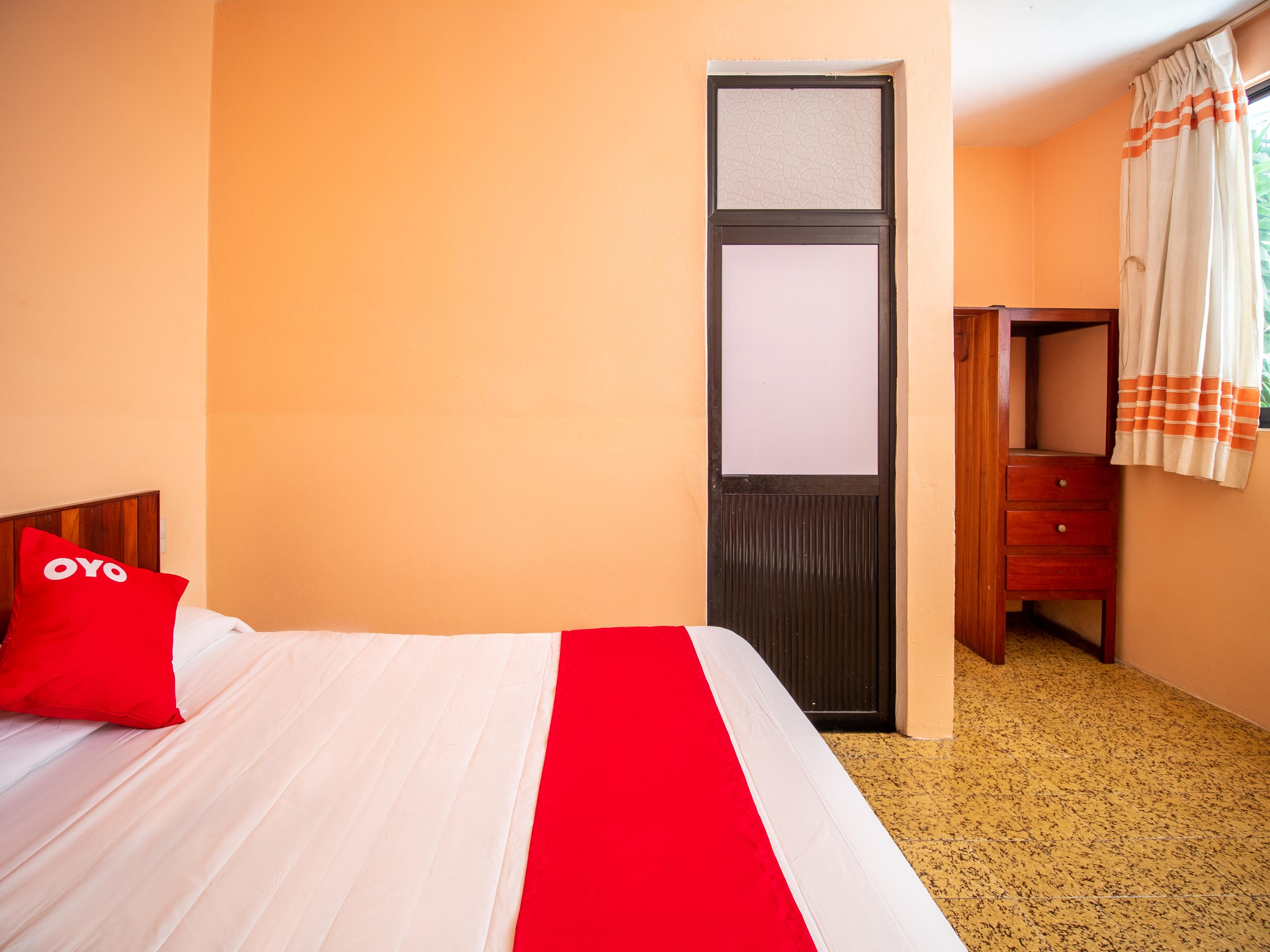 Oyo Hotel Arena Surf, Puerto Escondido Пуэрто-Эскондидо Экстерьер фото